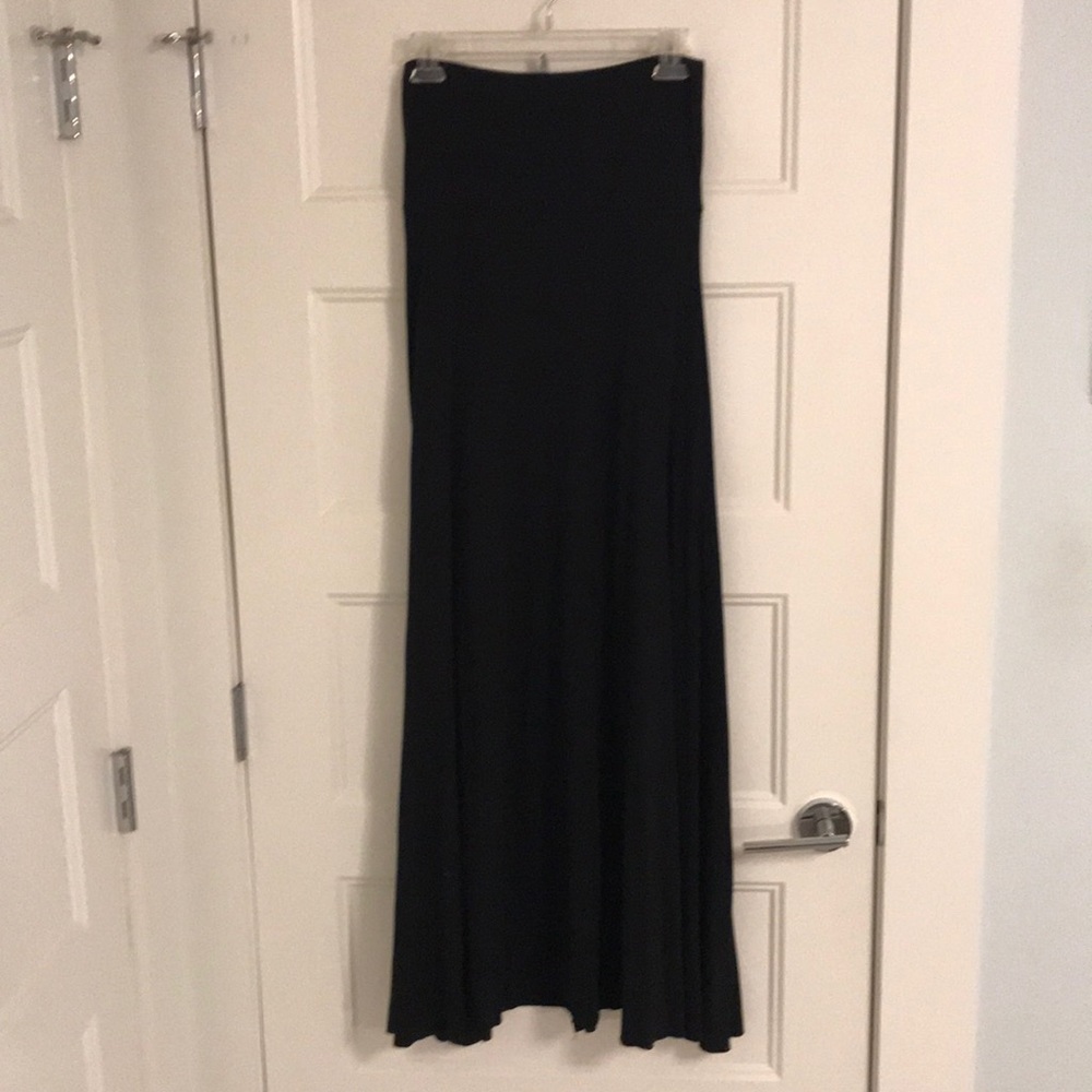Black, strapless cotton dress